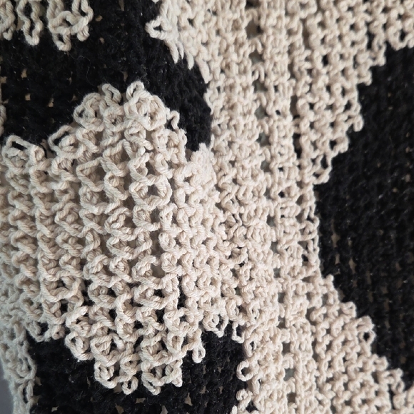 Black and Cream Crochet Cardigan POL - Picture 4 of 6